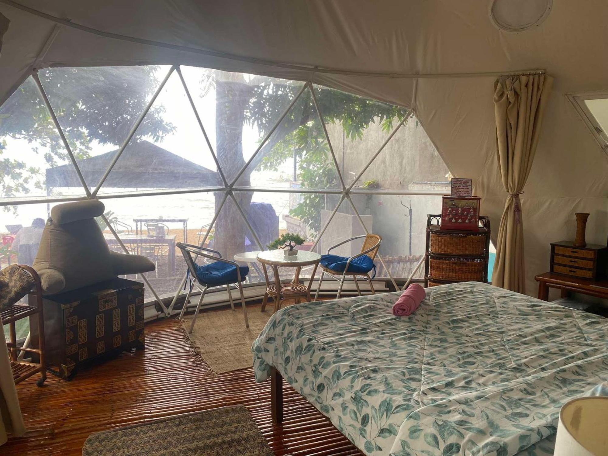 Glamping Dome Dauin Beach Resort 外观 照片