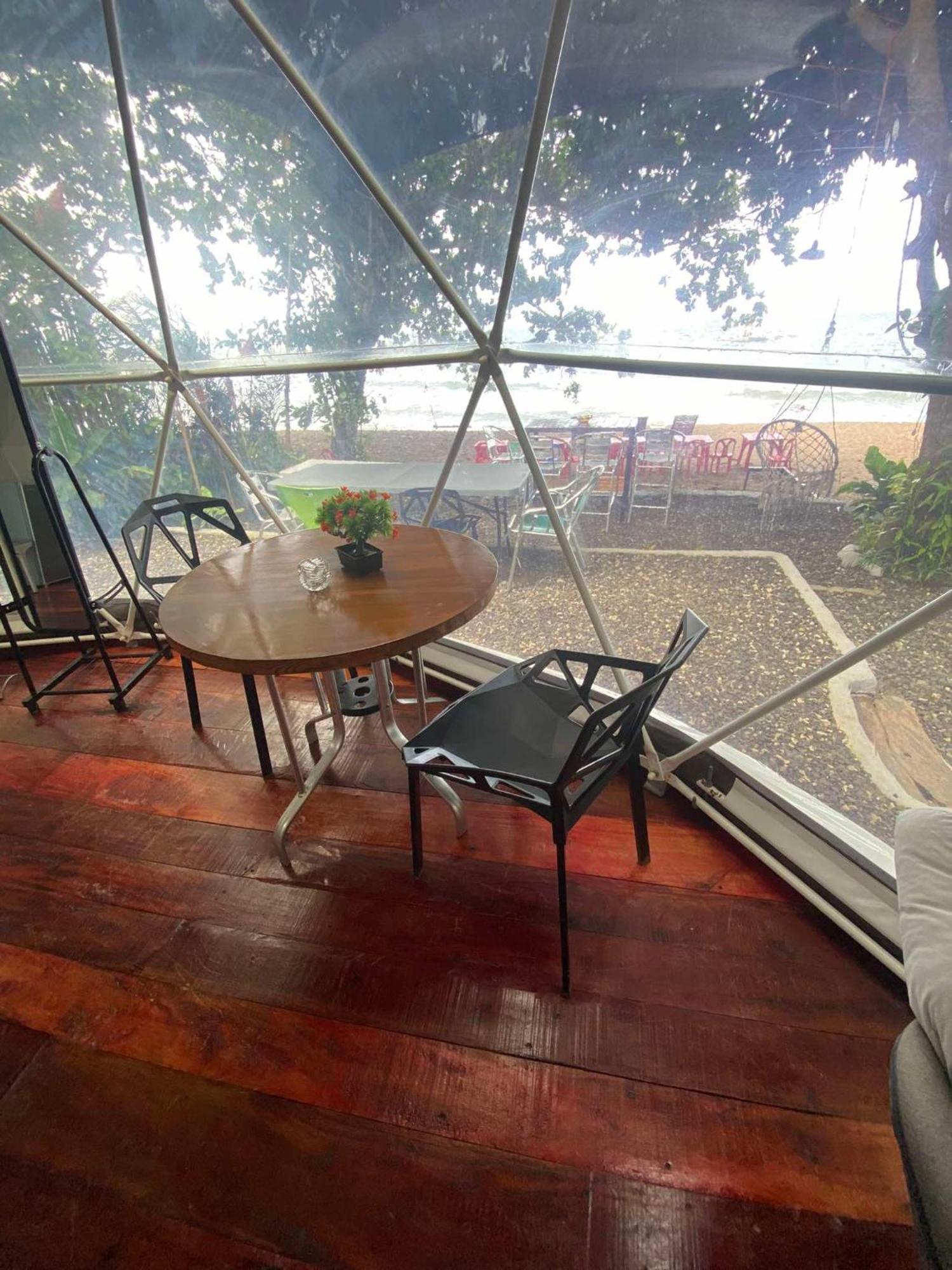 Glamping Dome Dauin Beach Resort 外观 照片
